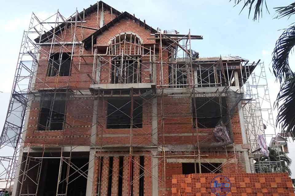 Xây dựng phần thô nhà phố chuẩn kỹ thuật